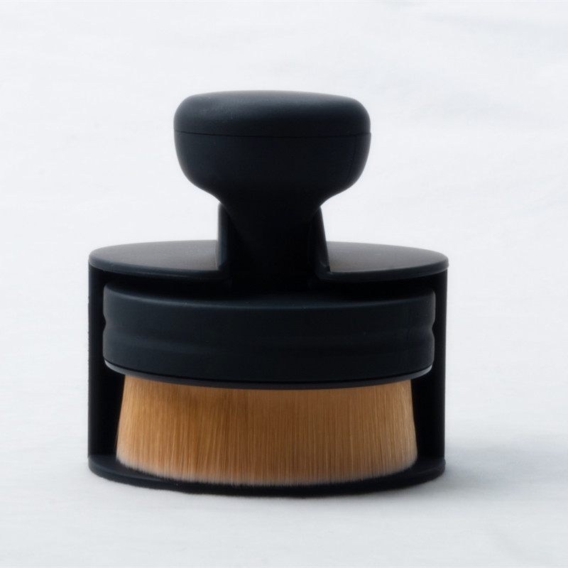 Round Foundation Brush